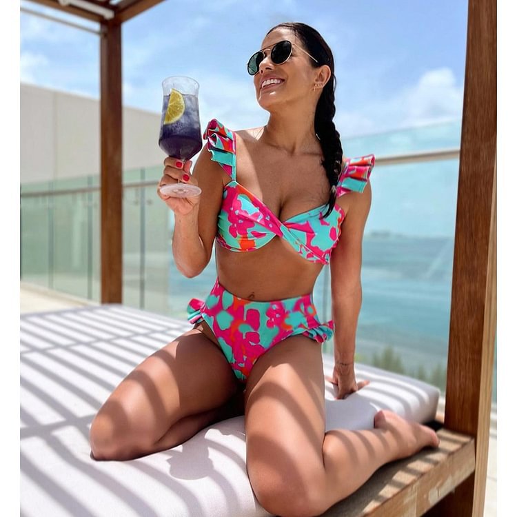 High-Waist Bikini Two-Piece Swimsuit with Beach Vacation Skirt Set for Women