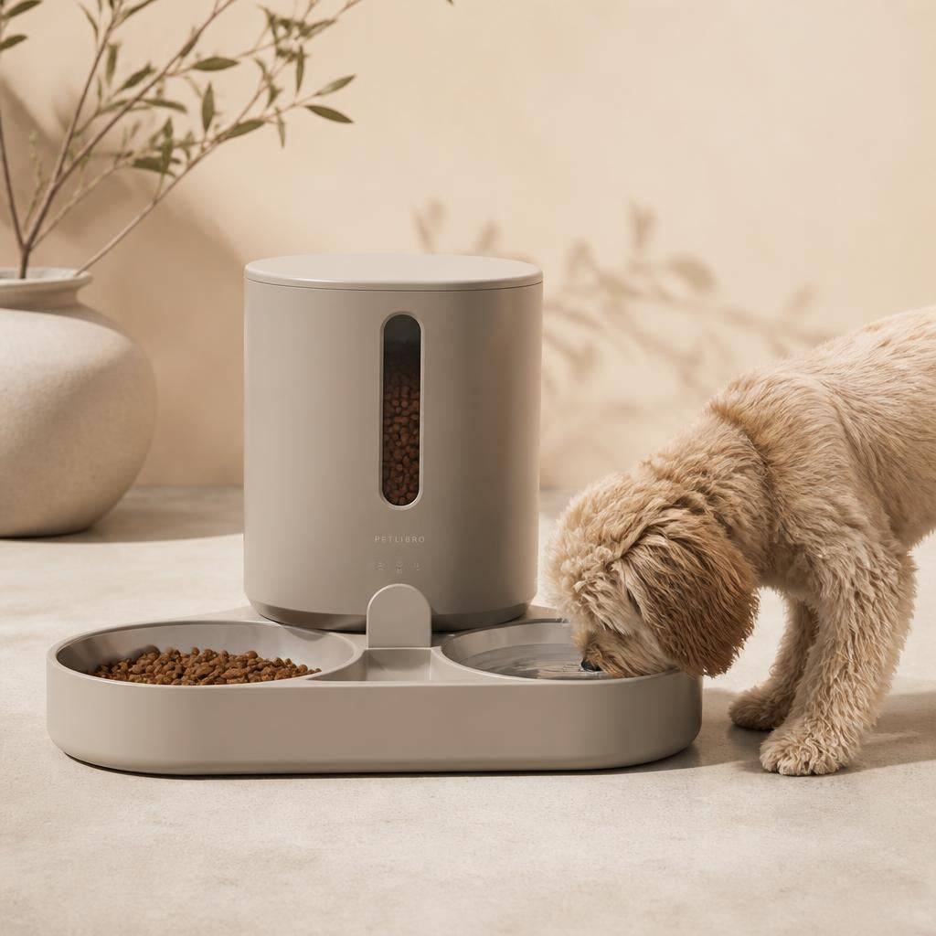 Pawline automatic pet feeder